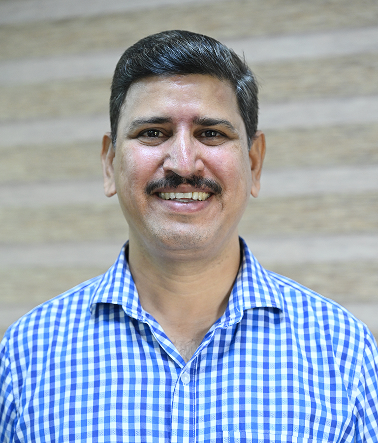 Mr Prakash Vijay Saldanha